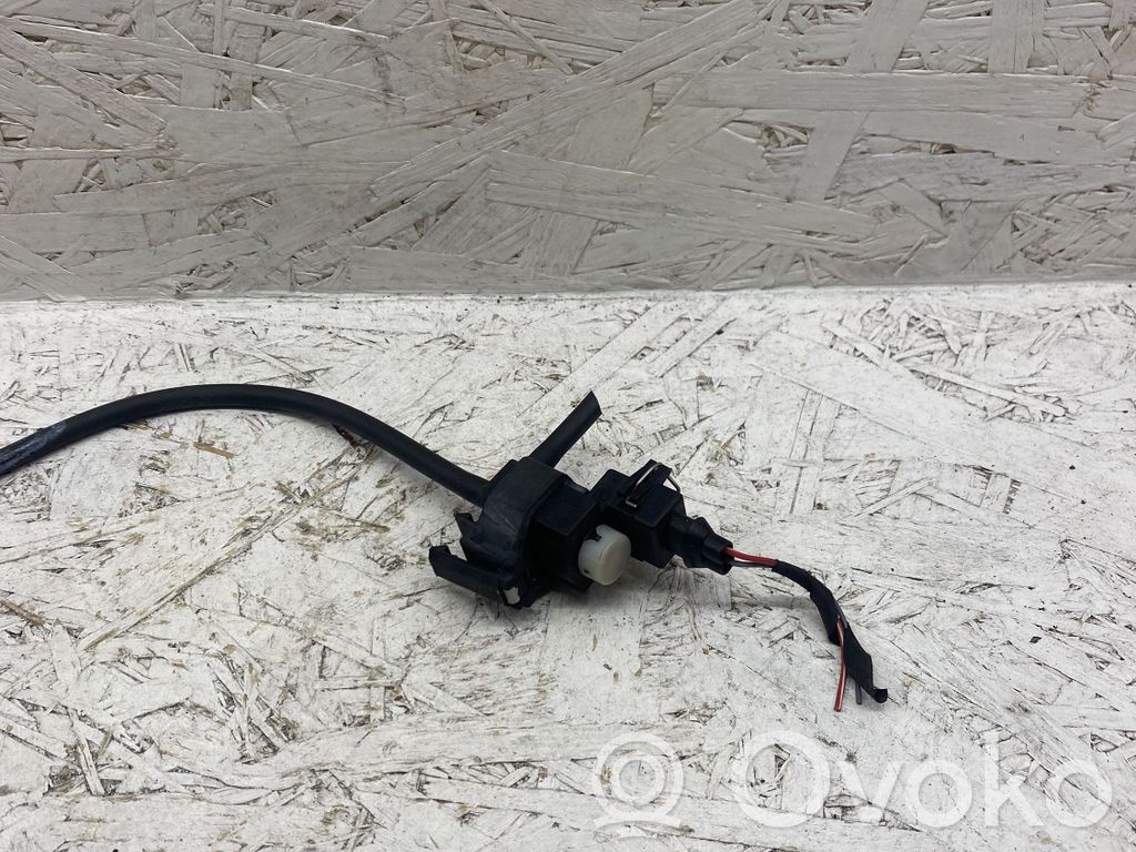 Valve de freinage   70150400