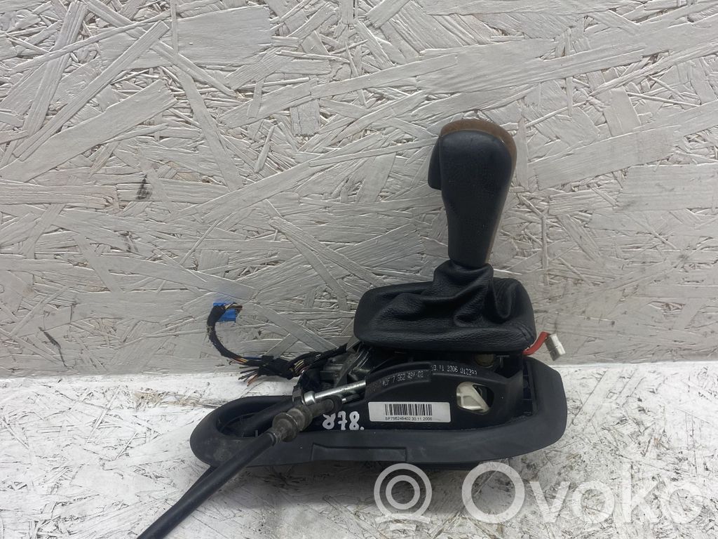 BMW 3 E90 E91 Gear shifter/selector 