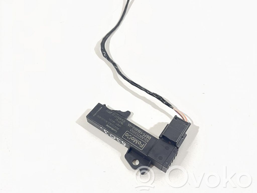 Ford Kuga II Aerial antenna amplifier 