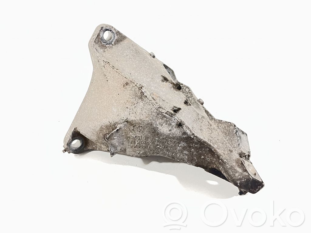 BMW 3 E92 E93 Engine mounting bracket 