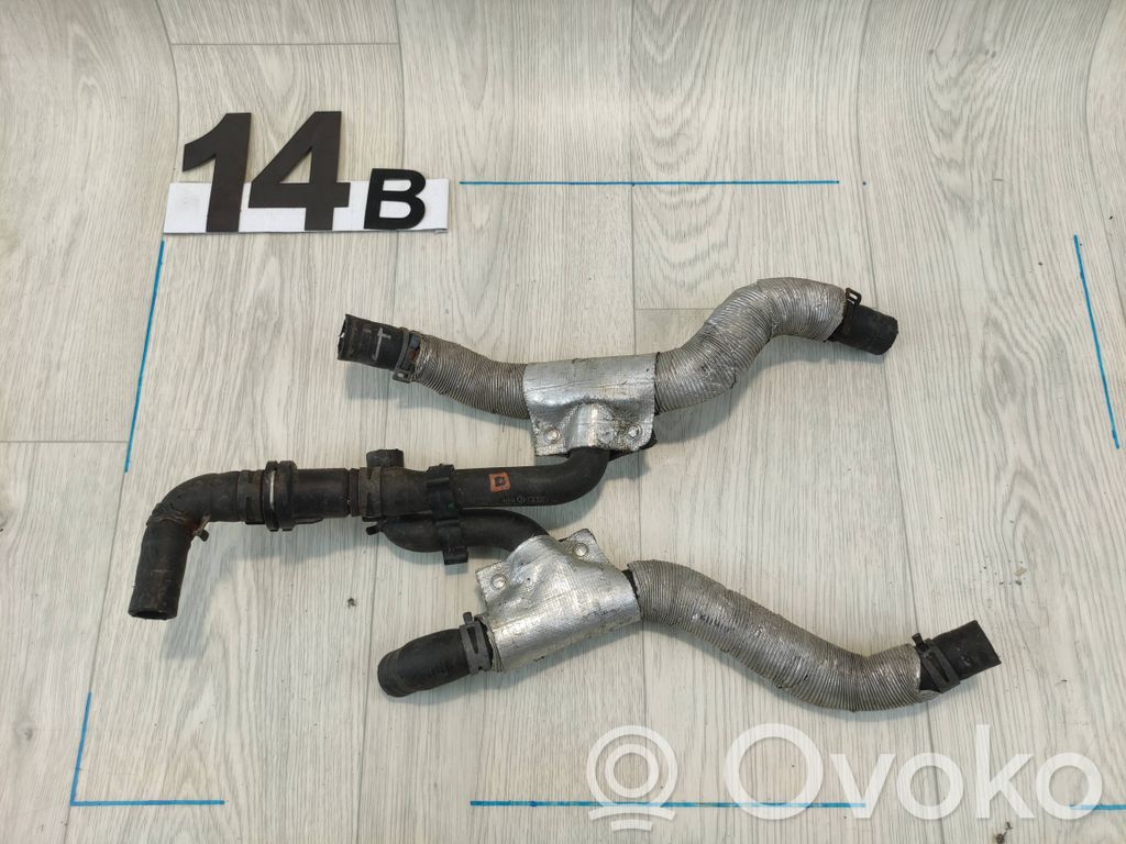 Volkswagen Golf V Engine coolant pipe/hose 