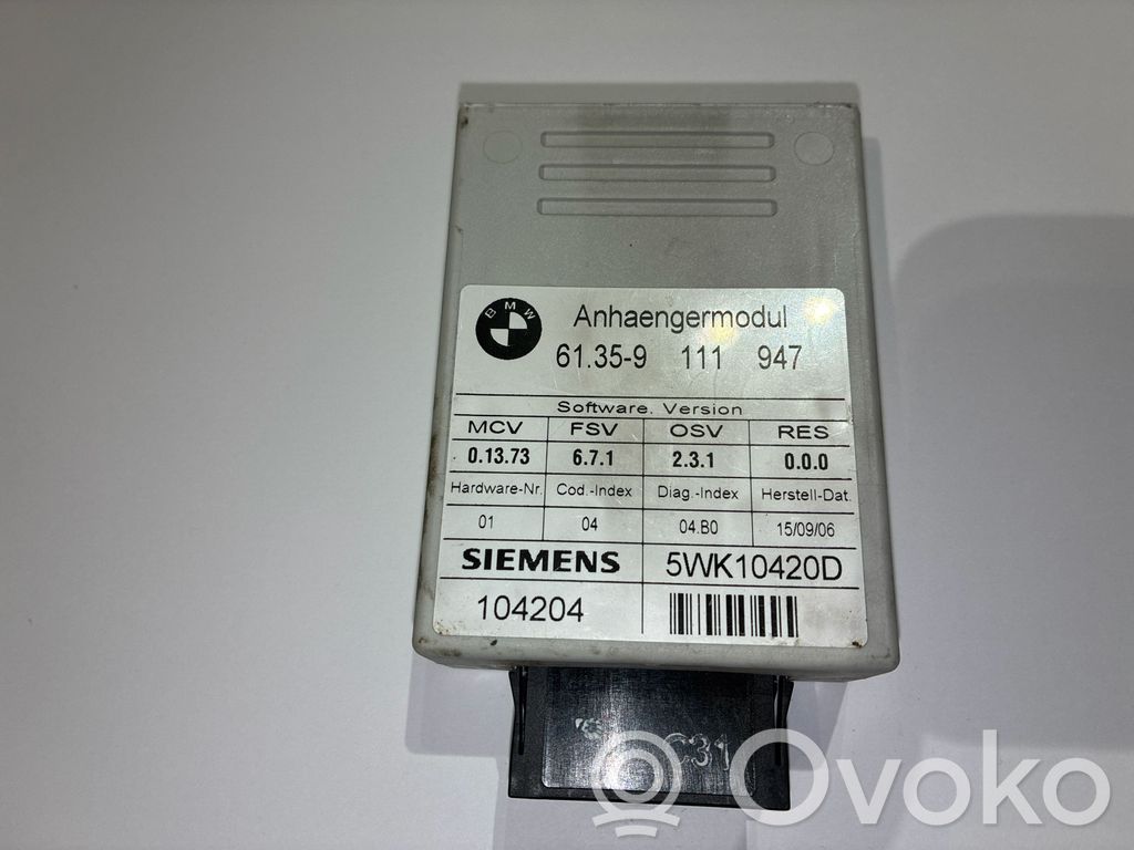BMW 5 E60 E61 Tow bar relay 