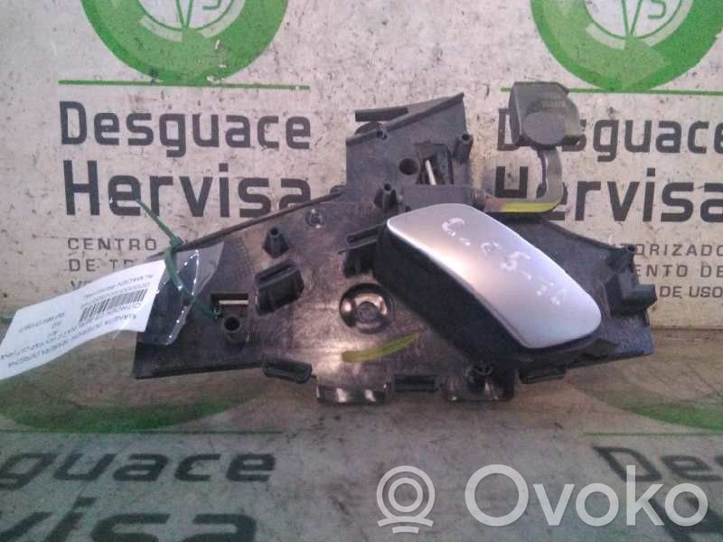 Manecilla interna puerta trasera   9641315677