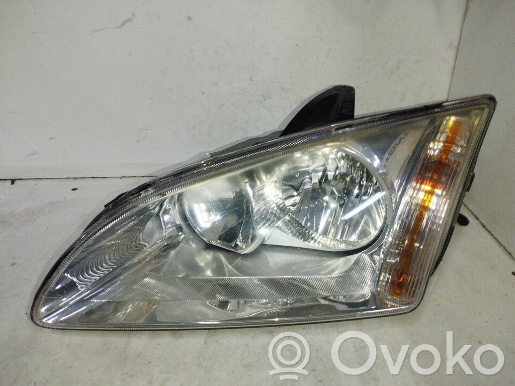 Ford Focus Scheinwerfer 