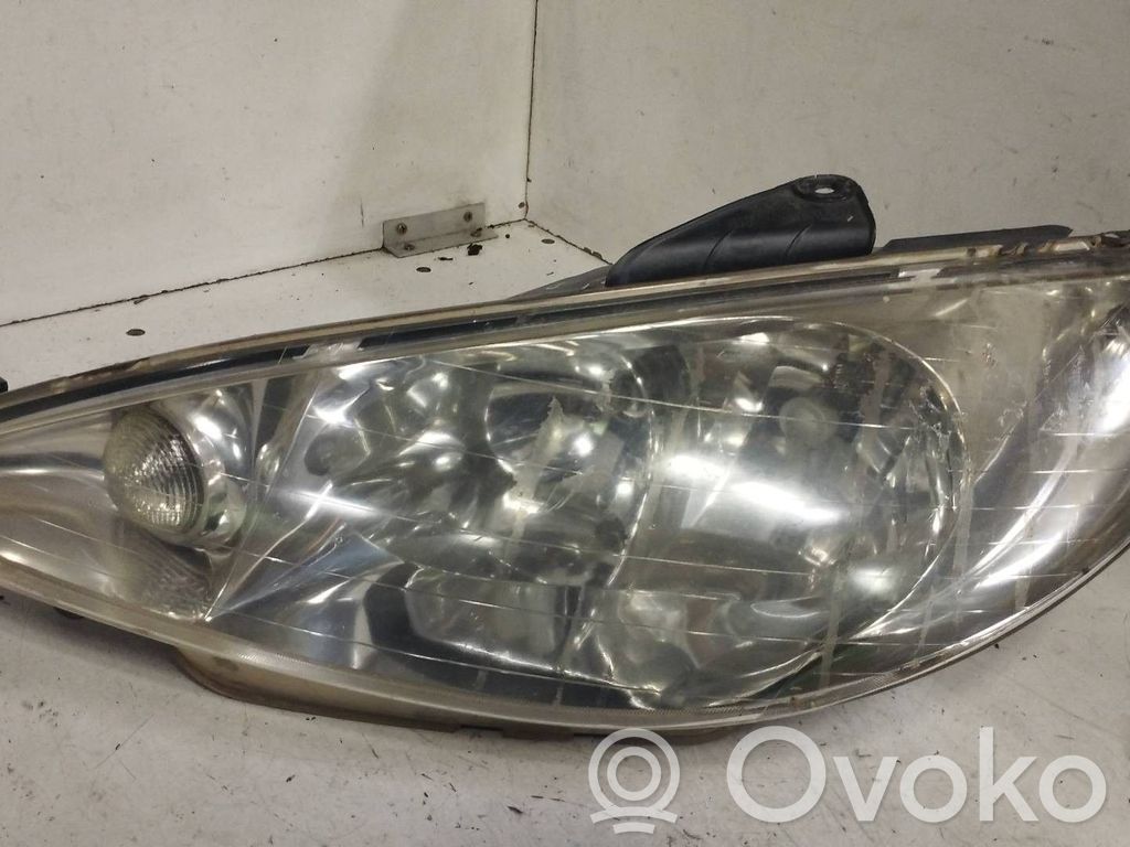 Peugeot 206 Headlight/headlamp 