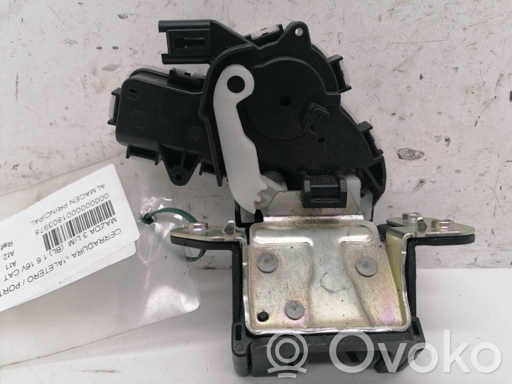 Tailgate lock latch   C6728