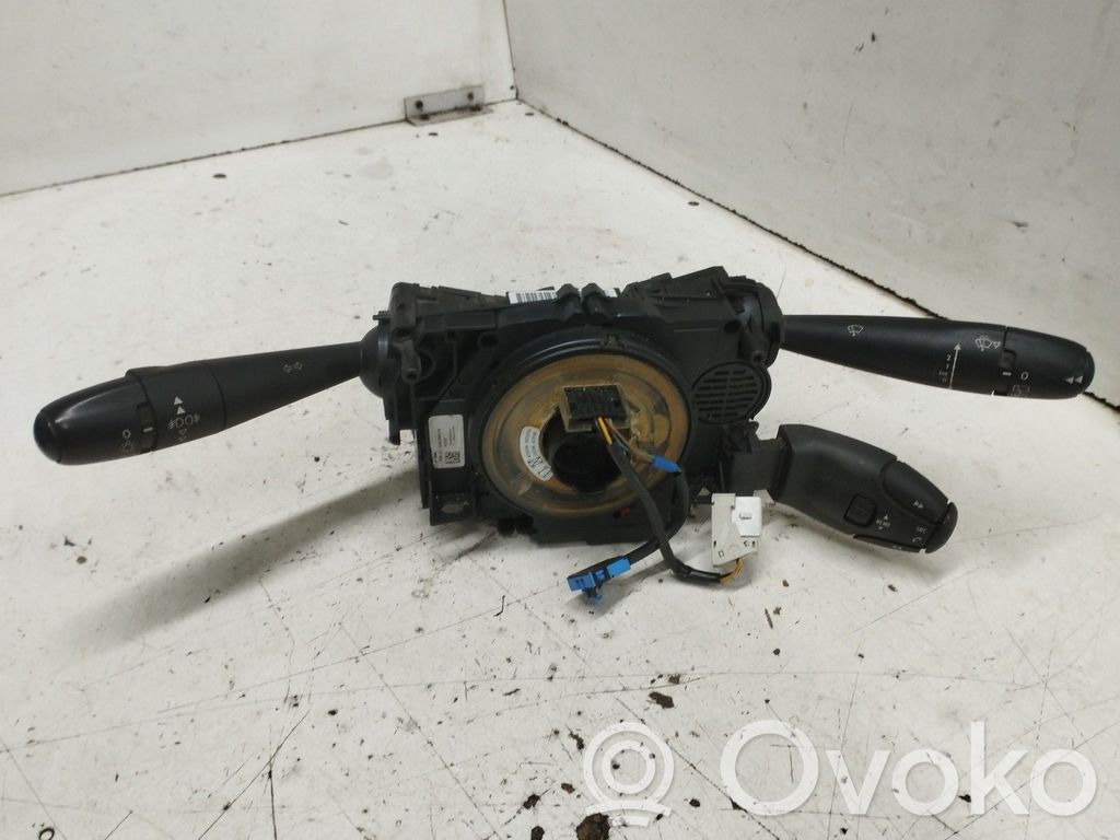 Interruptor de control del panel de luces   96773879XT