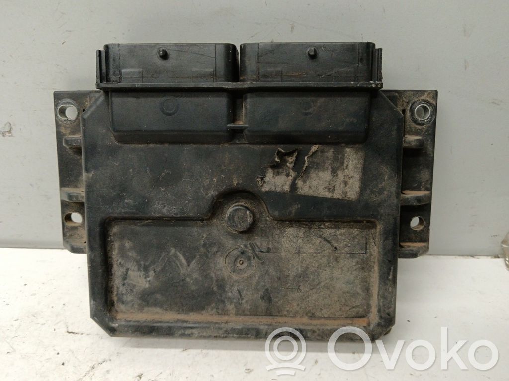 Engine control unit/module   8200546935