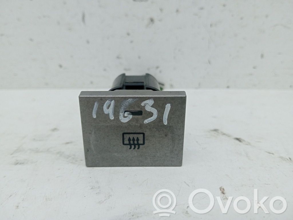 Interruptor de control multifunción   8V4T18C621AB