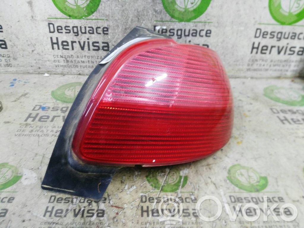 Peugeot 206 Luci posteriori 