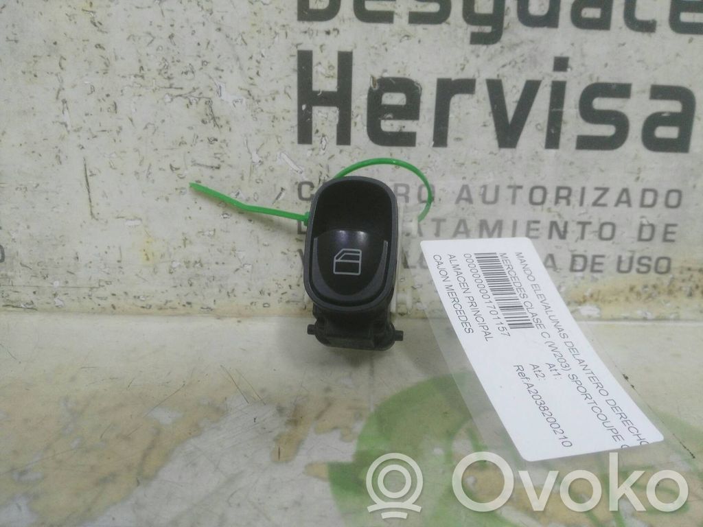 Mercedes-Benz C W203 Interruttore di controllo dell’alzacristalli elettrico