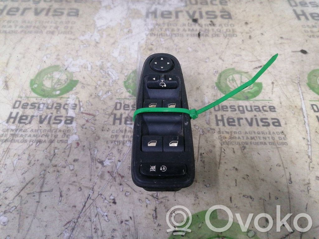 Comutator comandă geamuri electrice   96639383ZD