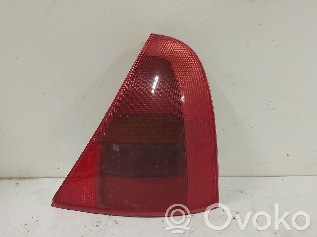 Renault Clio II Luci posteriori