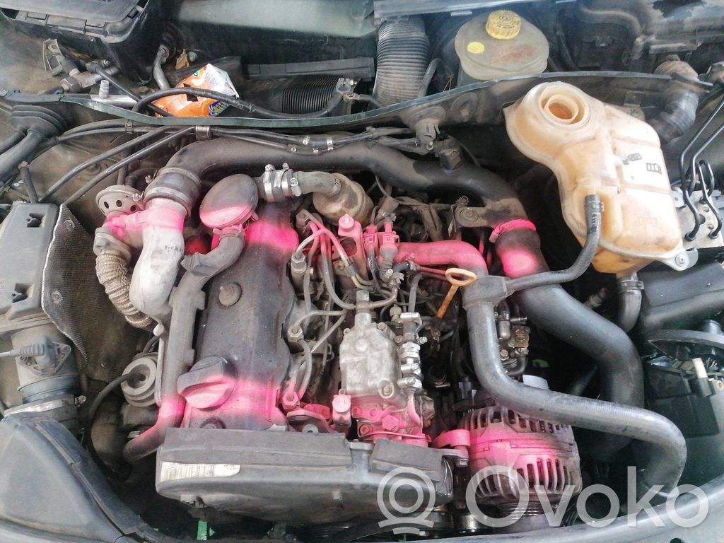 Audi A4 S4 B5 8D Silnik 