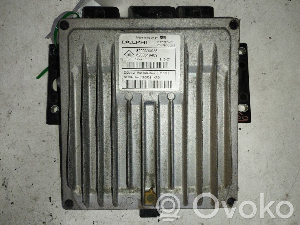 Unidad de control/módulo del motor   8200399038,8200619409,85806591KAG