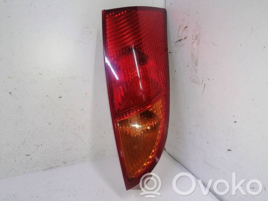 Ford Focus Lampă spate în caroserie