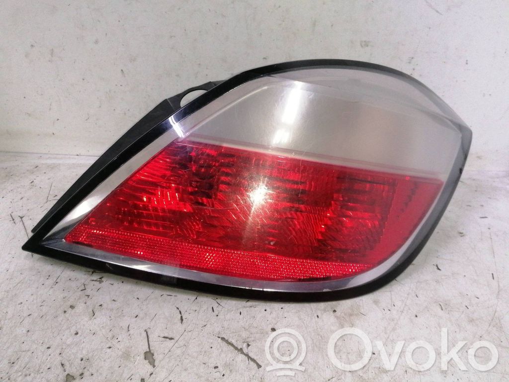 Opel Astra G Lampă spate în caroserie 