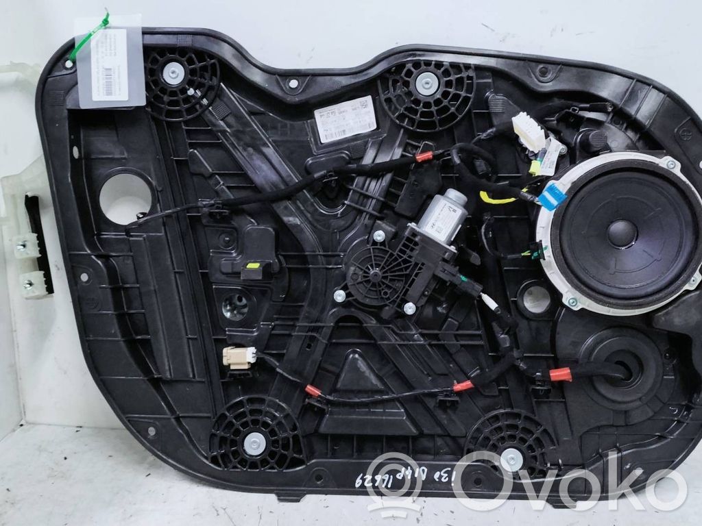 Hyundai i30 Macara geam față manuală 