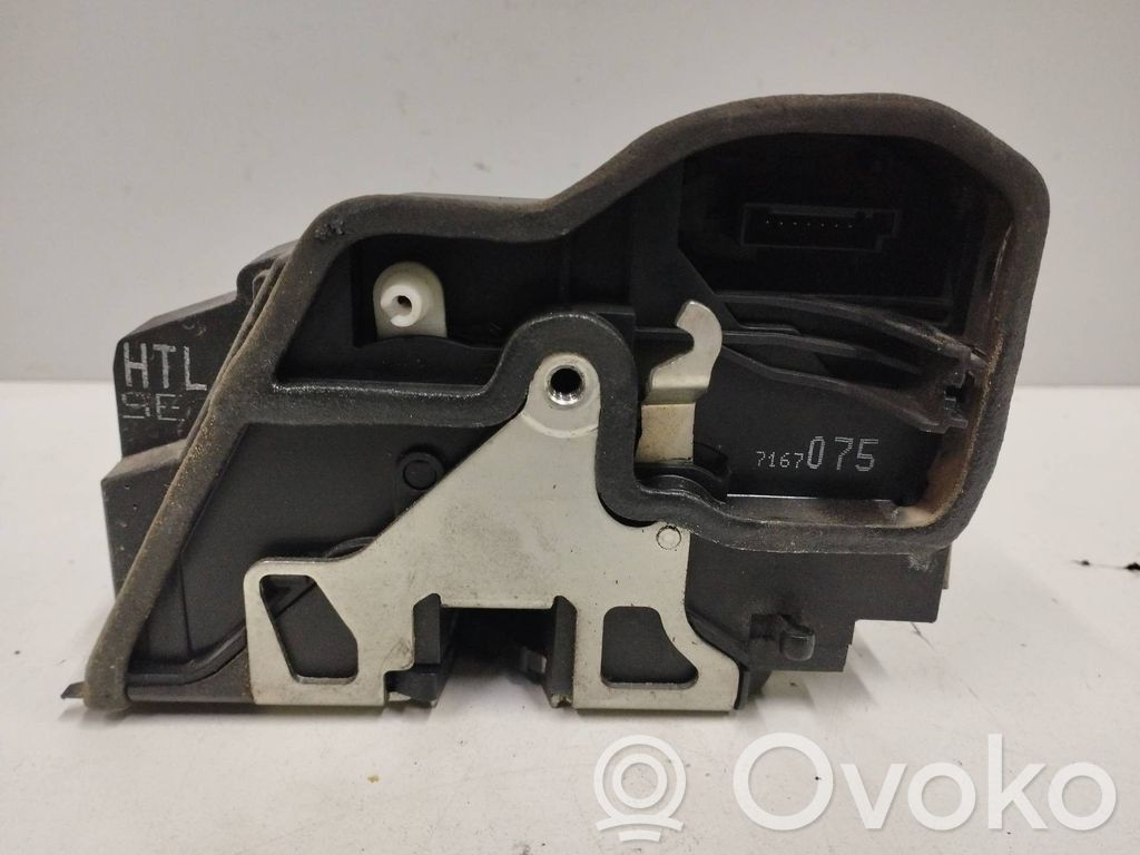 Cerradura de puerta trasera   7167075