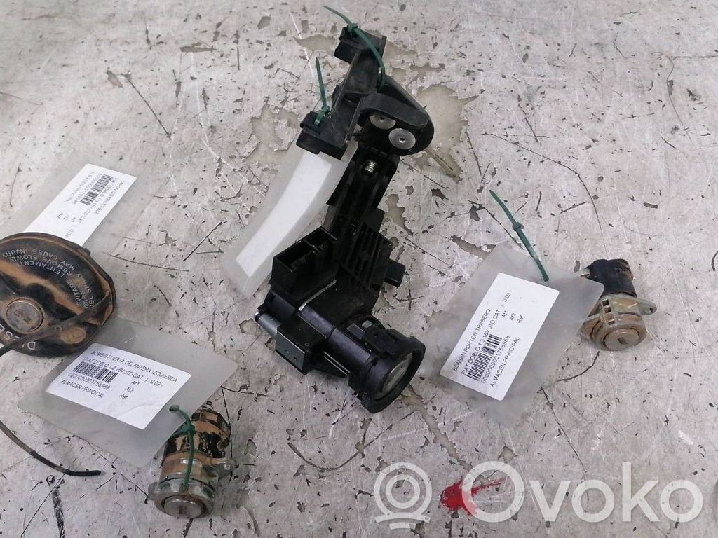 Fiat Doblo Užvedimo spynelė 