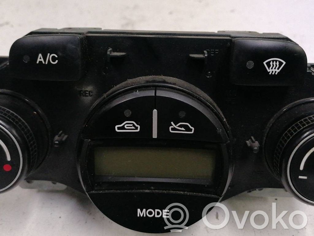 Hyundai Accent Air conditioner control unit module 