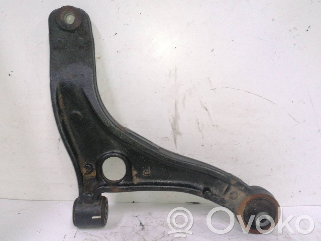 Renault Master III Wahacz przedni 