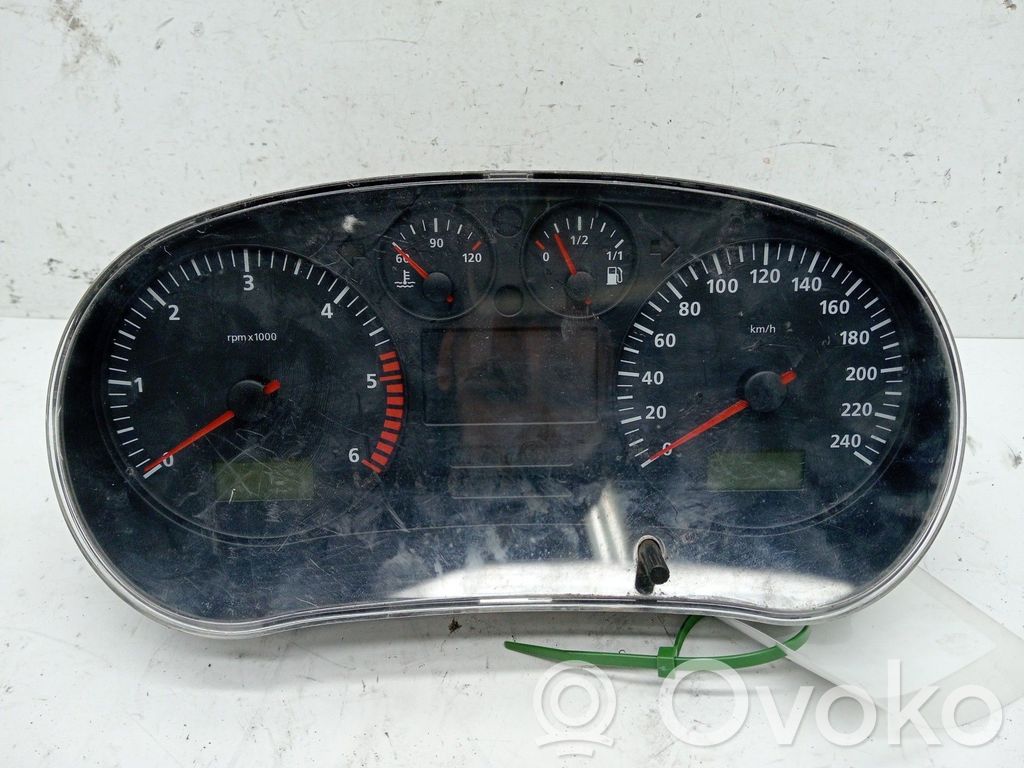 Seat Leon (1M) Nopeusmittari (mittaristo) 