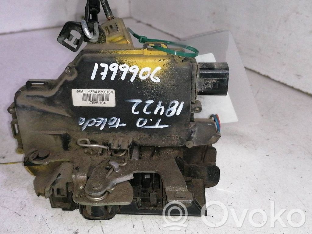 Seat Toledo II (1M) Încuietoare ușă spate 
