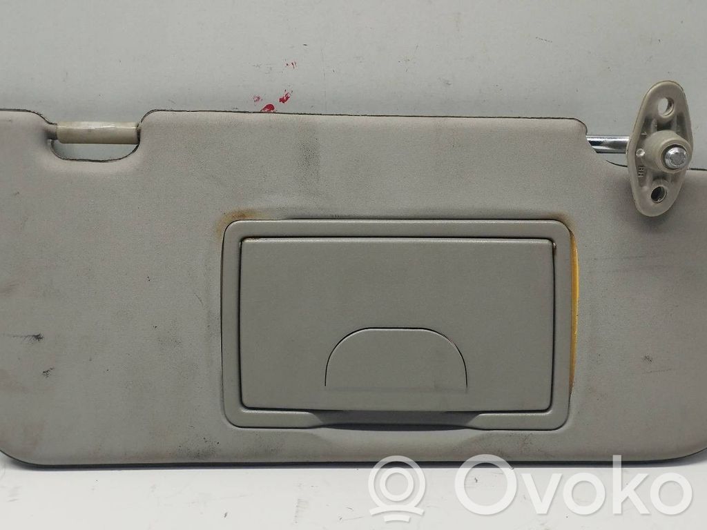 Sun visor