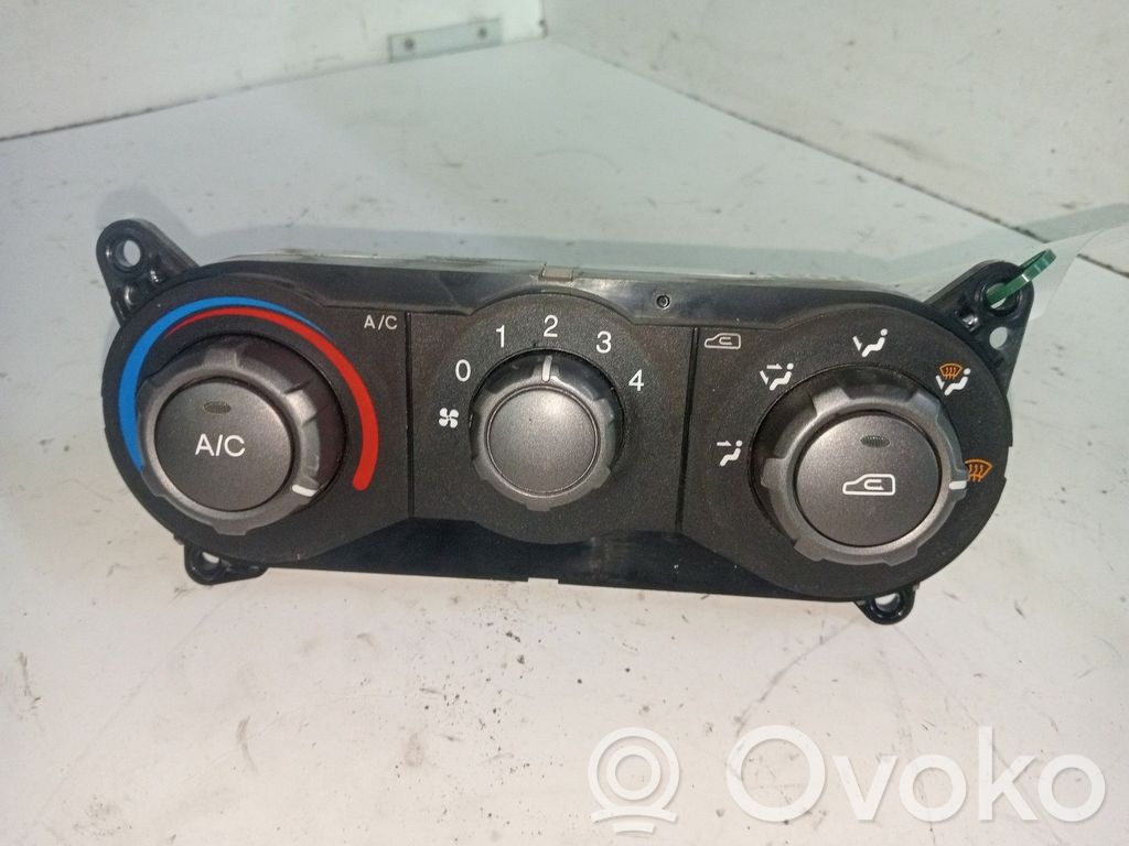 Hyundai Matrix Module unité de contrôle climatisation 