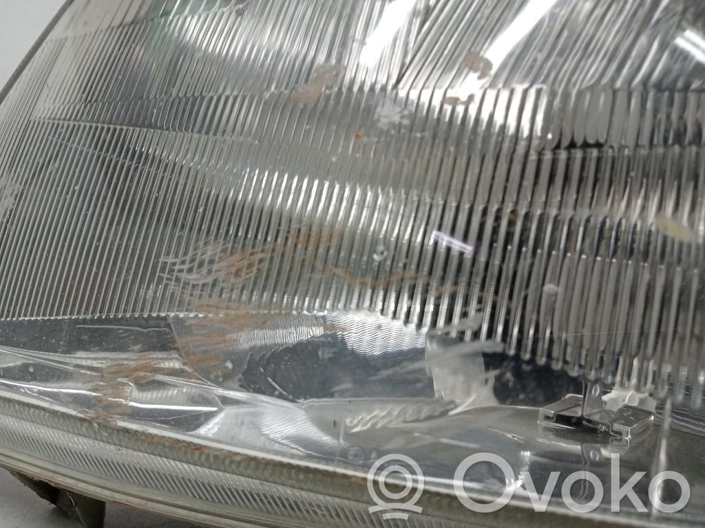 Mercedes-Benz Vito Viano W638 Far 