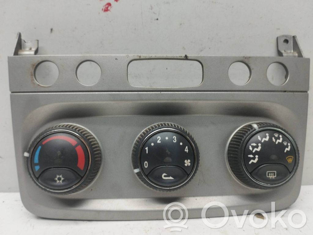 Alfa Romeo 147 Panel klimatyzacji 