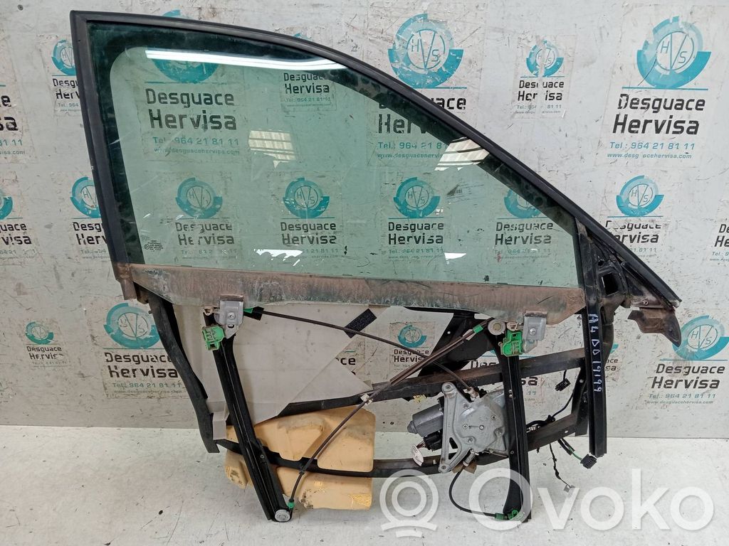 Audi A4 S4 B5 8D Regulador de ventanilla eléctrico de puerta delantera 