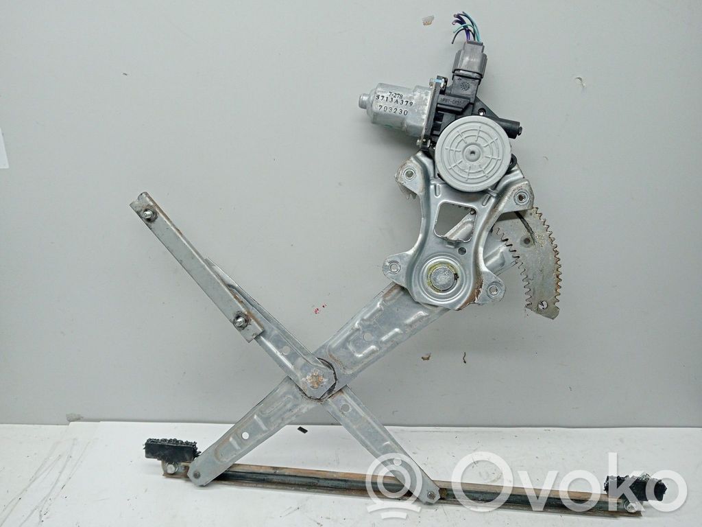 Mitsubishi Mirage VI G4 Attrage Macara geam față manuală