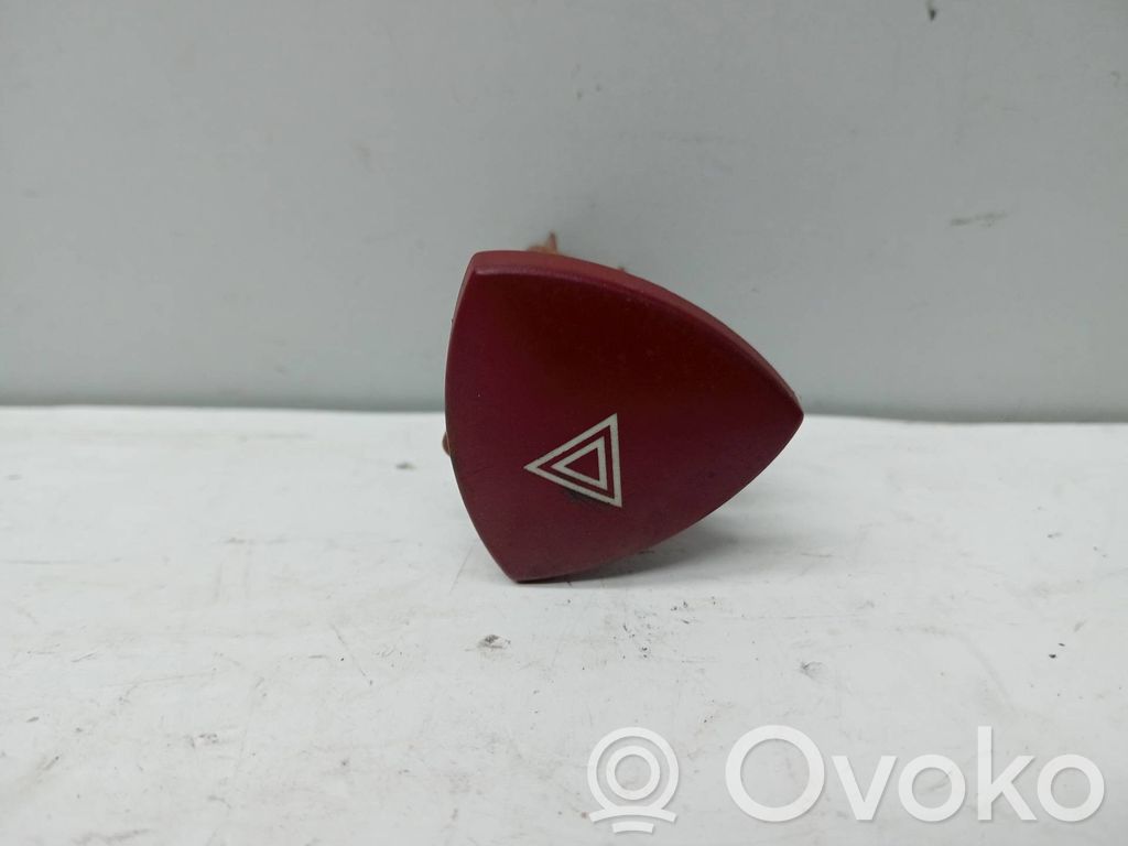 Peugeot 807 Hazard light switch 