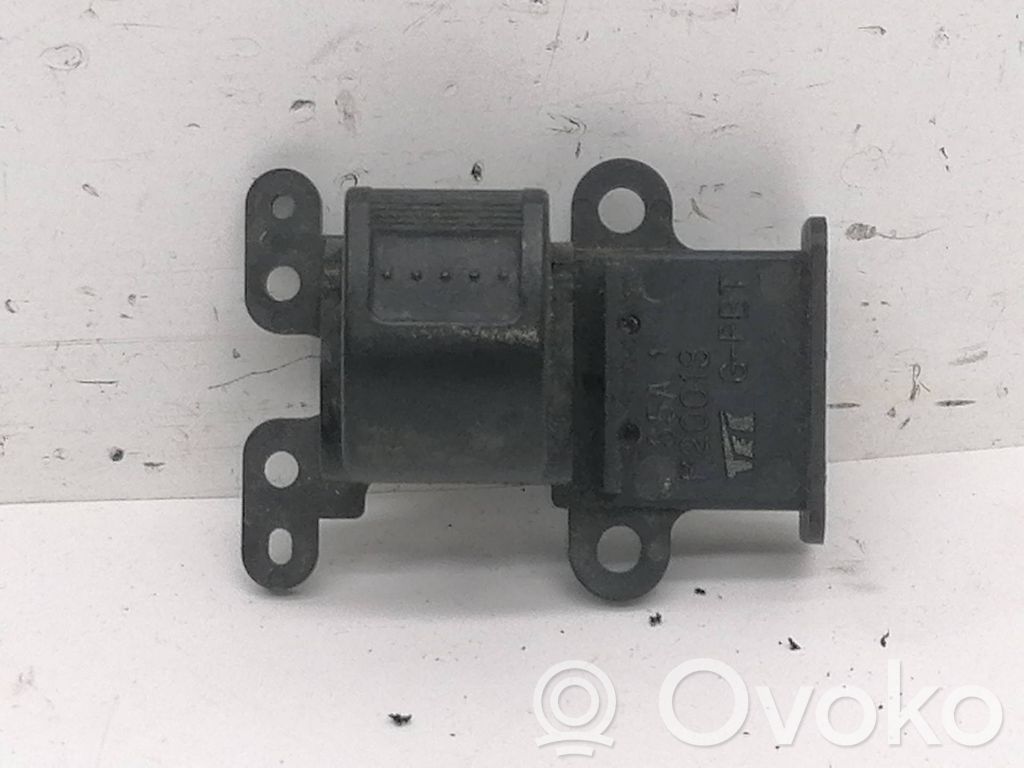 Comutator comandă geamuri electrice   35760S9A003