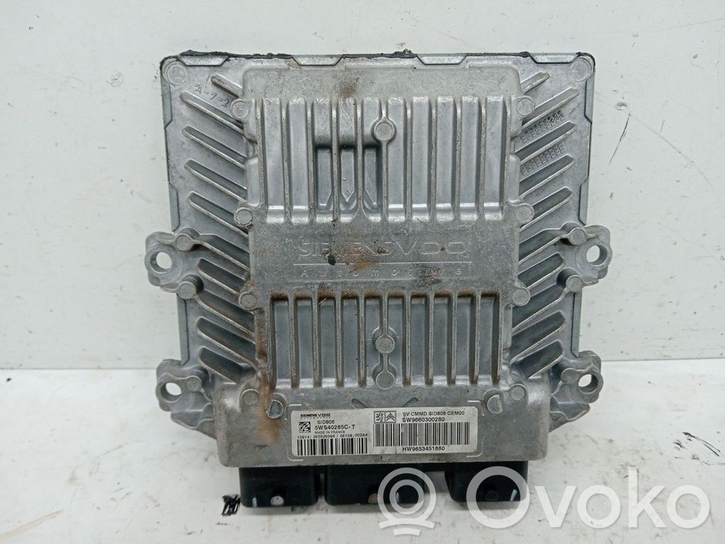 Unidad de control/módulo del motor   9653451880
