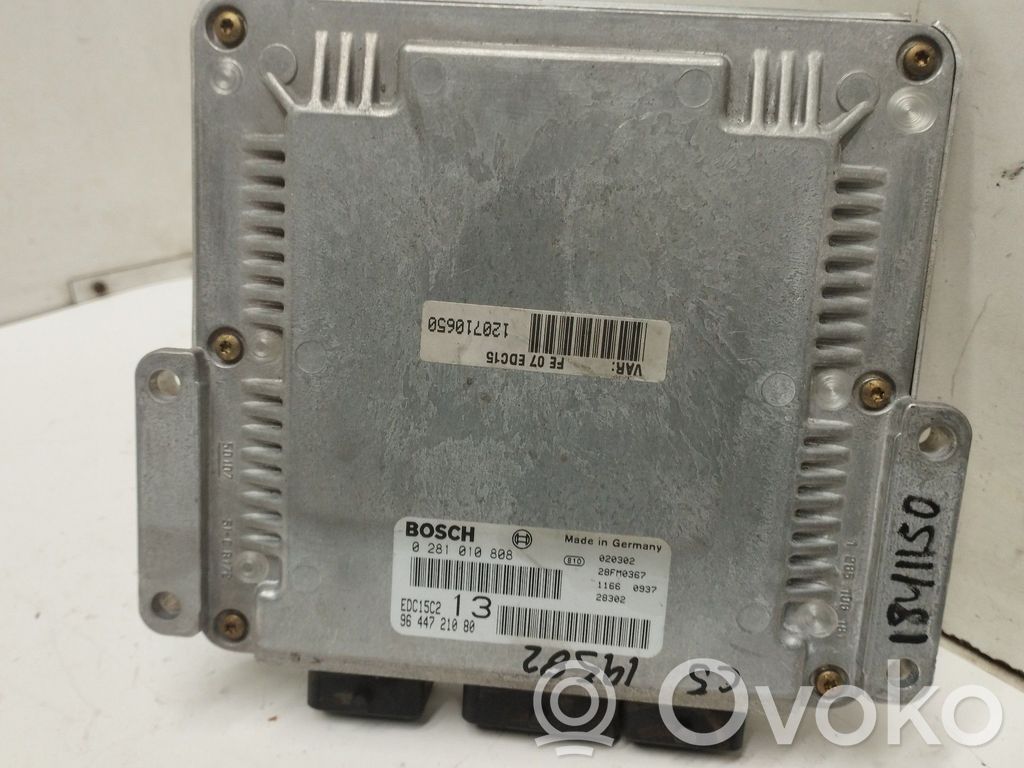Unidad de control/módulo del motor   0281010808