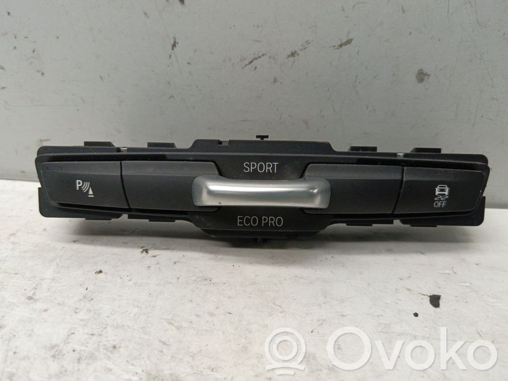 BMW 2 F22 F23 Comutator/buton multifuncțional 