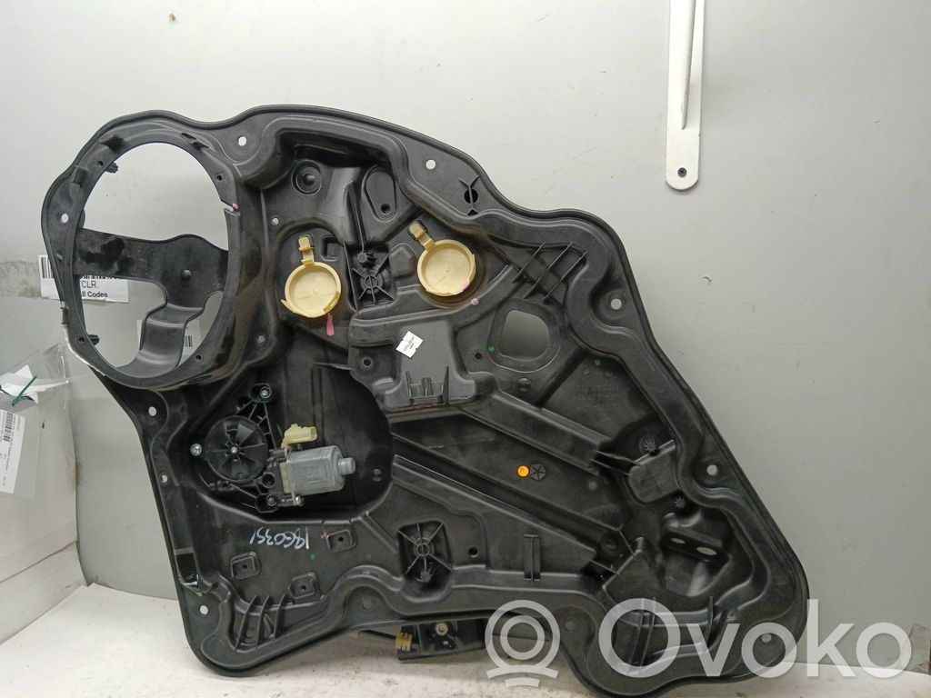 Jeep Compass Mecanismo para subir la puerta trasera sin motor 