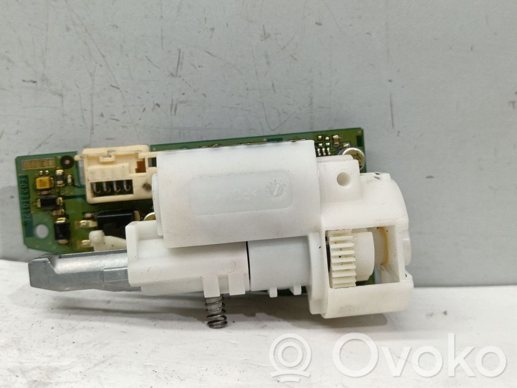 BMW 3 E90 E91 Citu veidu vadības bloki / moduļi 