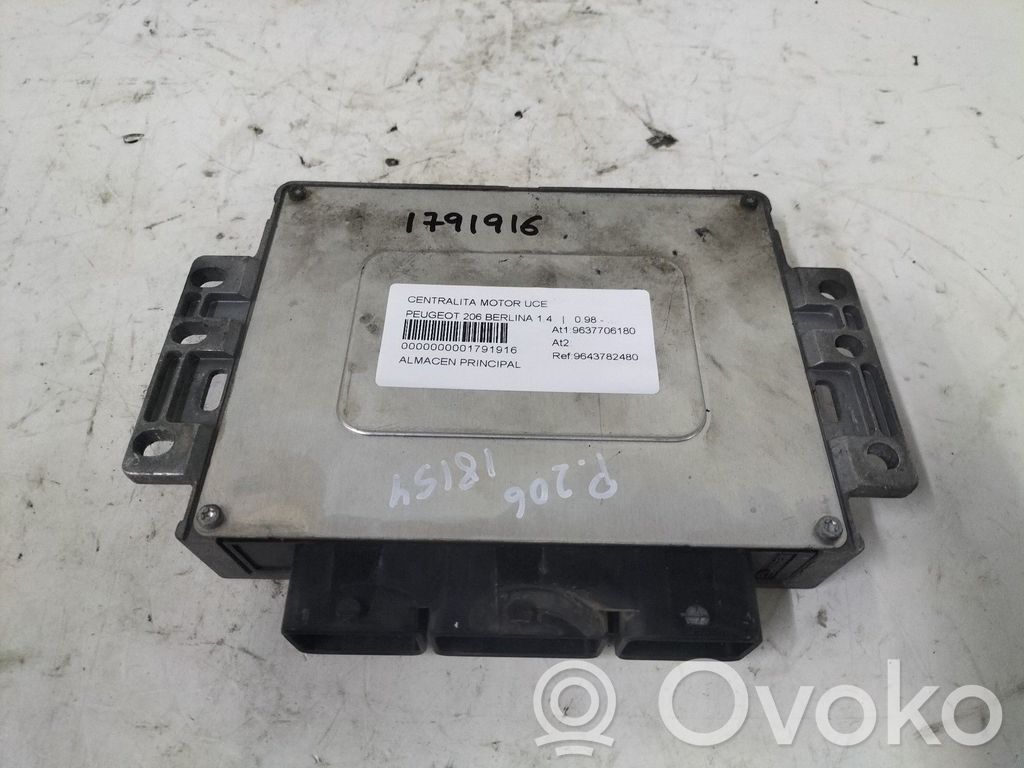Peugeot 206 Engine control unit/module 
