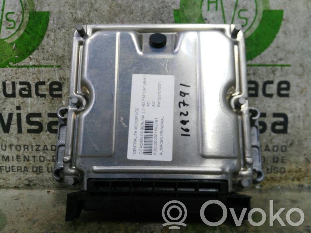 Moottorin ohjainlaite/moduuli   0281010371