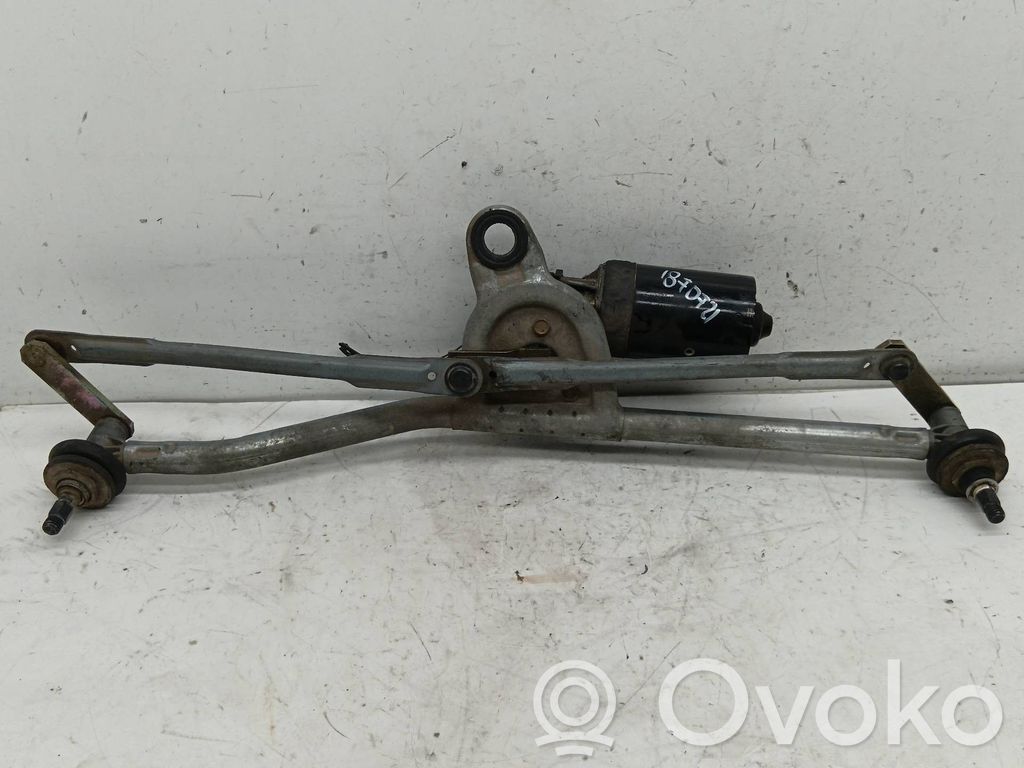 Motor del limpiaparabrisas   67638362155