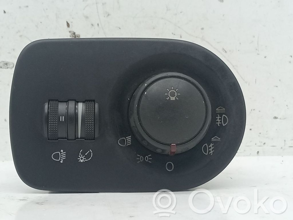 Seat Leon (1M) Interruttore di regolazione dell’illuminazione del quadro 