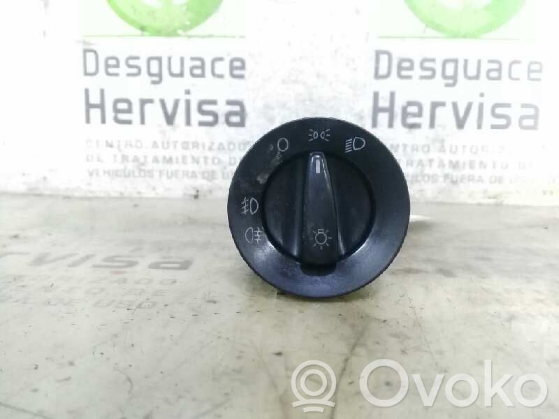 Interruptor de control del panel de luces   1C0941531A