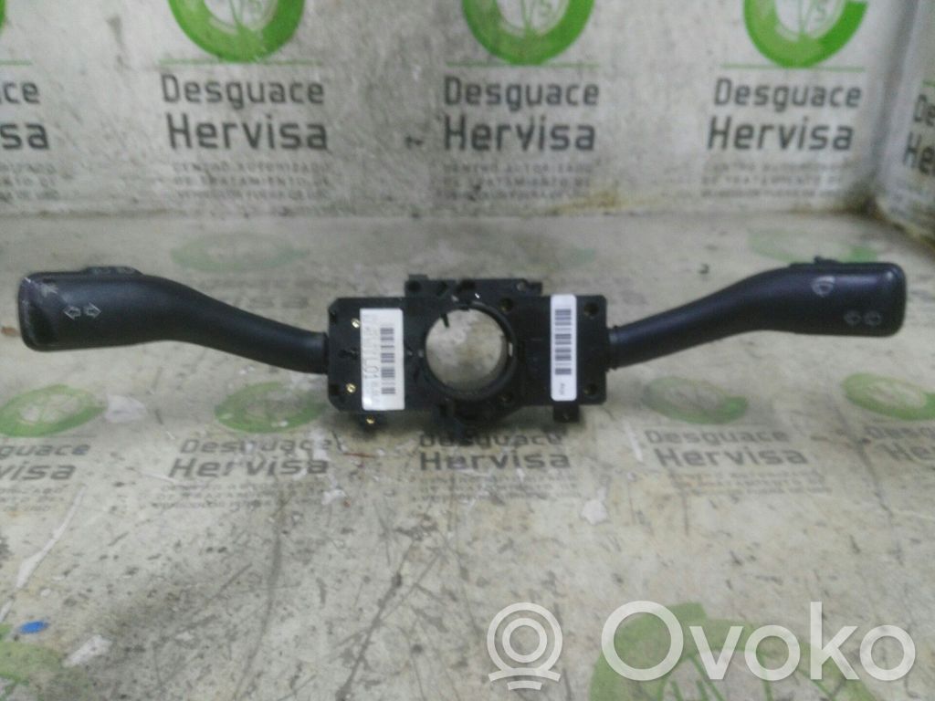 Interruptor de control del panel de luces   8L0953513G
