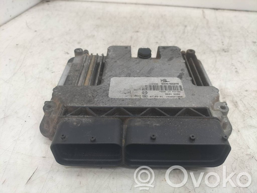 Chevrolet Lacetti Engine control unit/module 