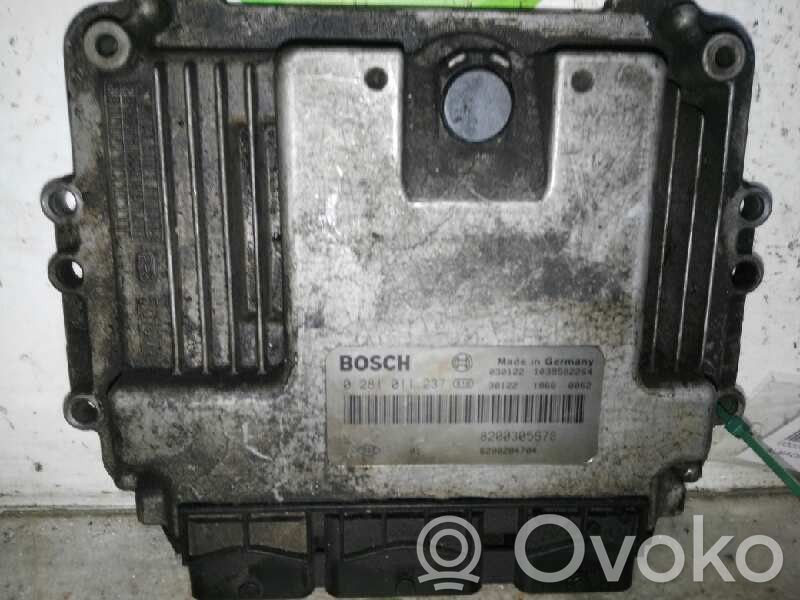 Nissan Primera Engine control unit/module 