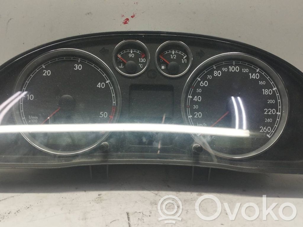 Volkswagen Passat Alltrack Vitezometru (grup de instrumente) 